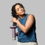 Remington AIRvive™ Haartrockner [leichter langlebiger bürstenloser Digital Motor 110.000U/min] 2 Aufsätze: Diffusor&Stylingdüse (Ionen & Anti-Frizz Technologie,12 Heiz-&Geschwindigkeitsstufen) EC8930